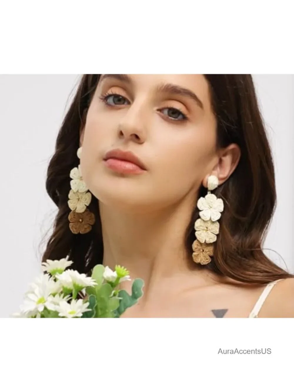 Handmade Raffia Flower Dangle Earrings Boho Statement Straw Rattan Jewelry